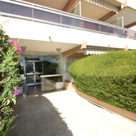 Le Diplomat - Giotto - Face Avec Terrasse Et Climatisation Mae-8894 Lägenhet Menton